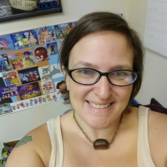 Meet your Posher, Andrea - Picture 1 of 1